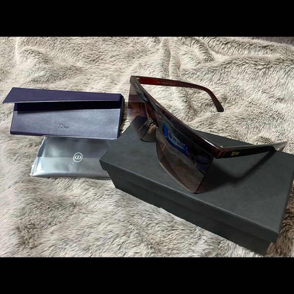 New Christian Dior sunglasses never worn authentic - Picture 10 of 10
